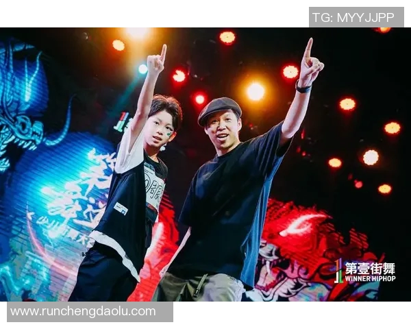 成都街舞队意识形态的深度对比与文化影响分析