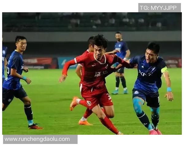 蚌埠足球之光闪耀赛场探访那些曾在此崭露头角的明星球员 蚌埠足球之光闪耀赛场探访那些曾在此崭露头角的明星球员